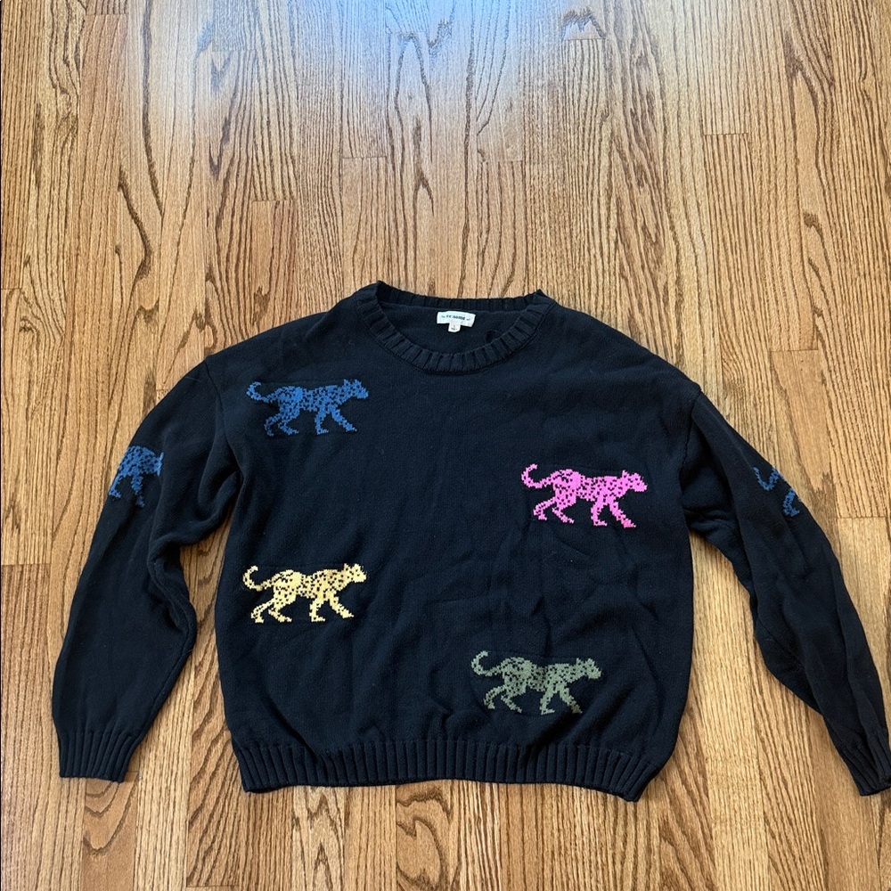 Eesome Black Sweater with Colorful Leopard Patterns